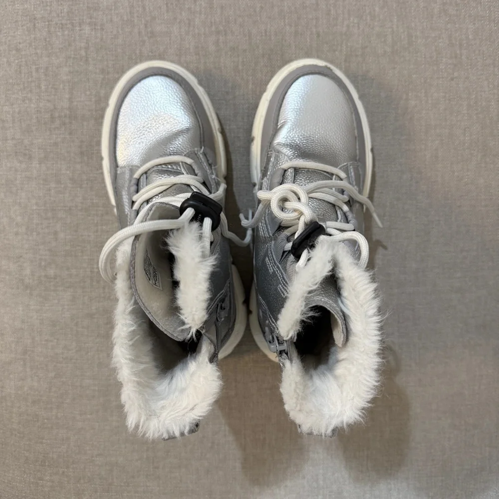 SOREL | Youth Explorer III Lace Waterproof boots
